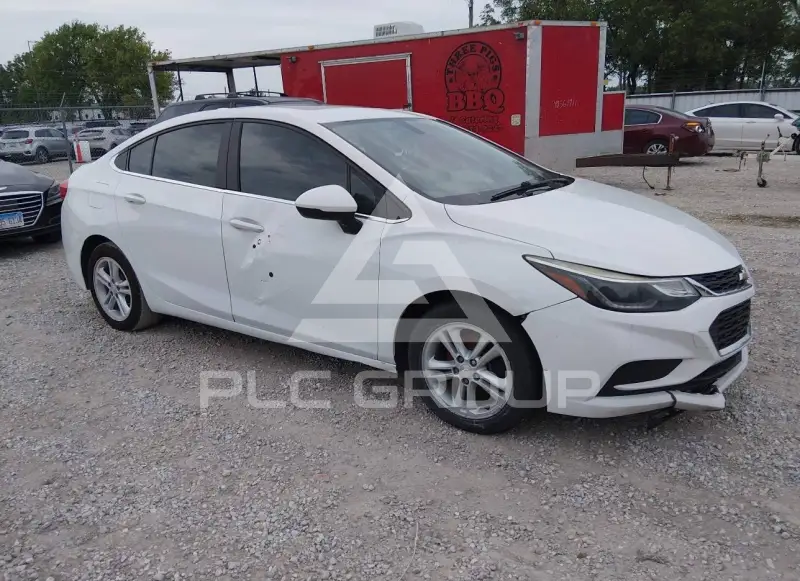 2017 Chevrolet Cruze фото