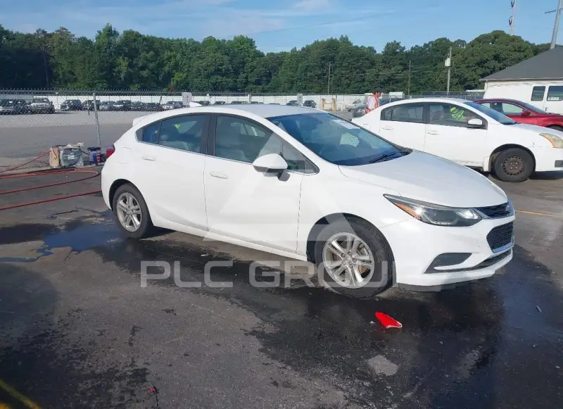 2017 Chevrolet Cruze photo