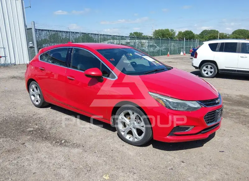 2017 Chevrolet Cruze photo