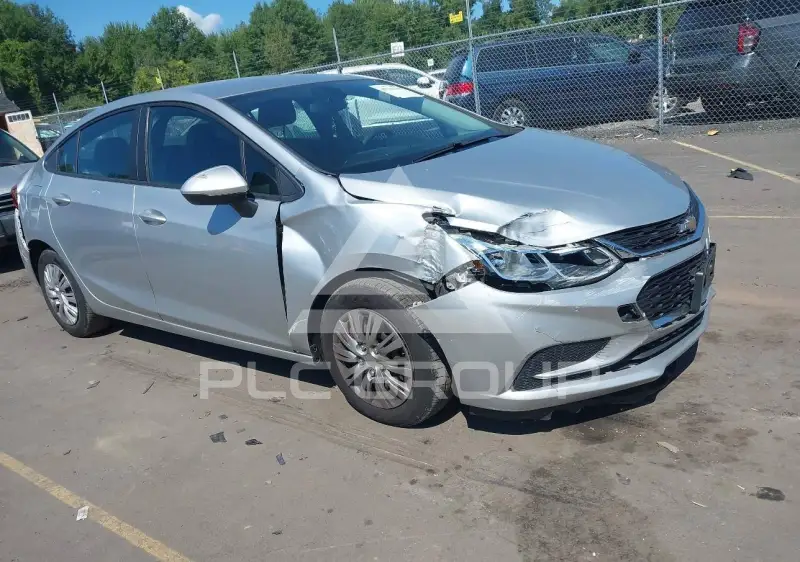 2017 Chevrolet Cruze фото