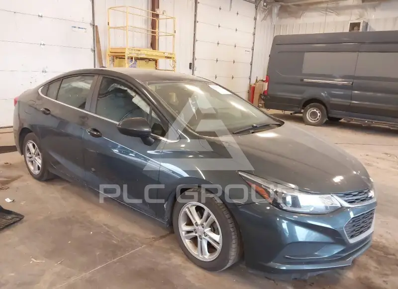 2017 Chevrolet Cruze фото