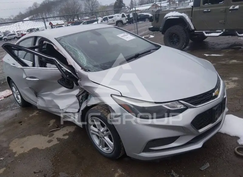 2017 Chevrolet Cruze фото
