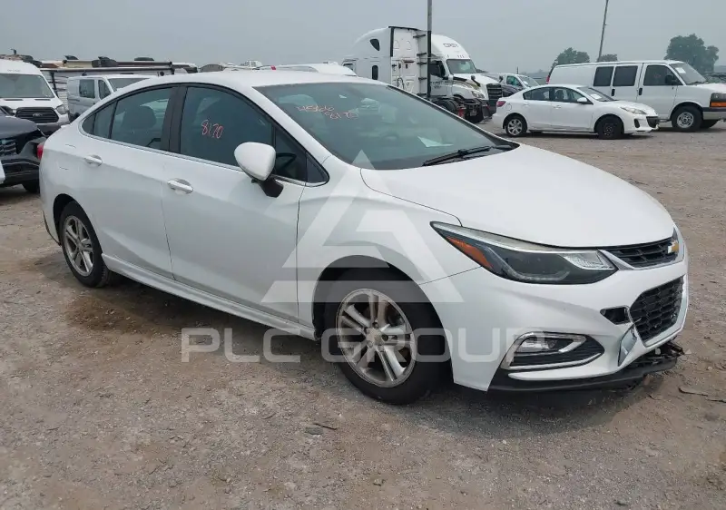 2017 Chevrolet Cruze photo