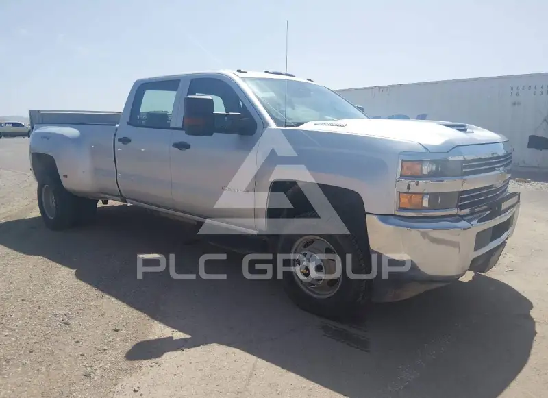 2017 Chevrolet Silverado фото
