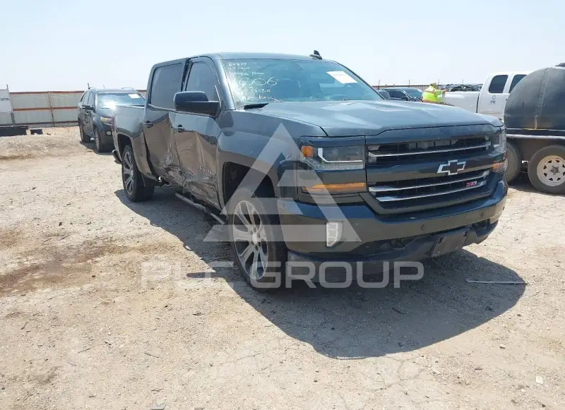 2017 Chevrolet Silverado фото