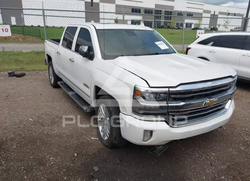 2017 Chevrolet Silverado фото