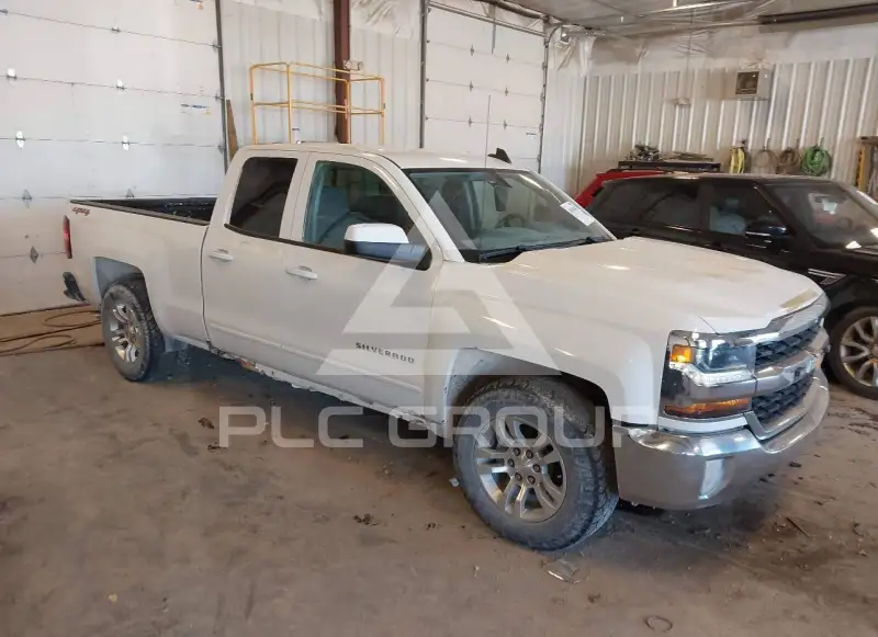 2017 Chevrolet Silverado фото