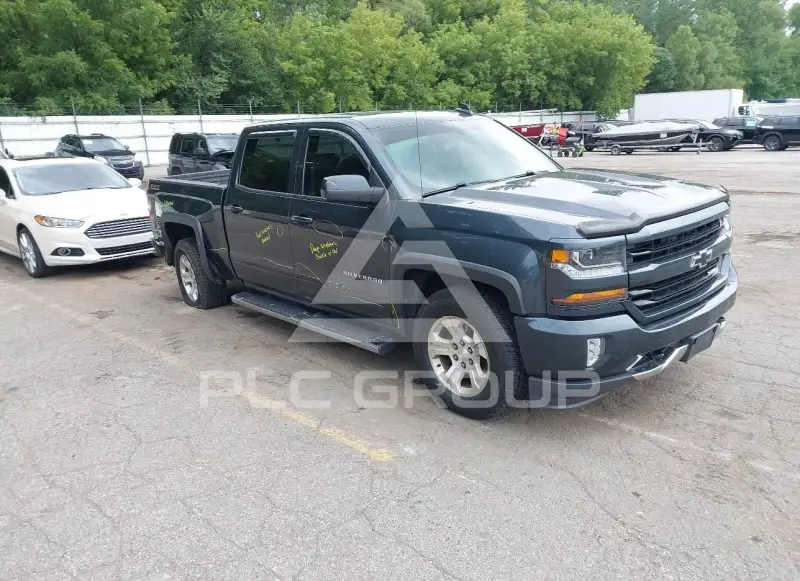 2017 Chevrolet Silverado photo