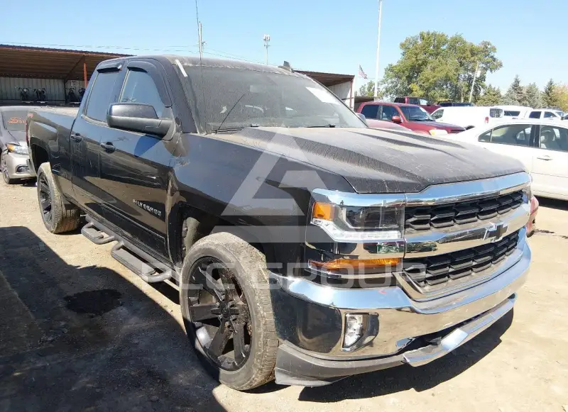 2017 Chevrolet Silverado фото