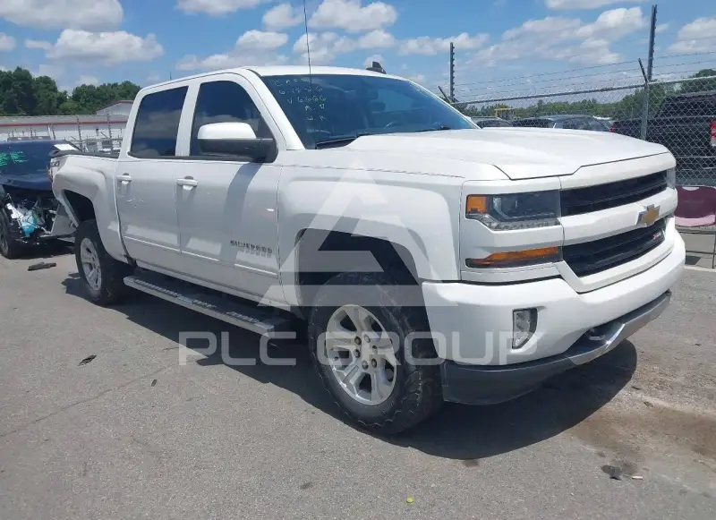 2017 Chevrolet Silverado photo