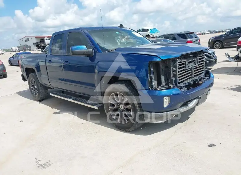 2017 Chevrolet Silverado фото