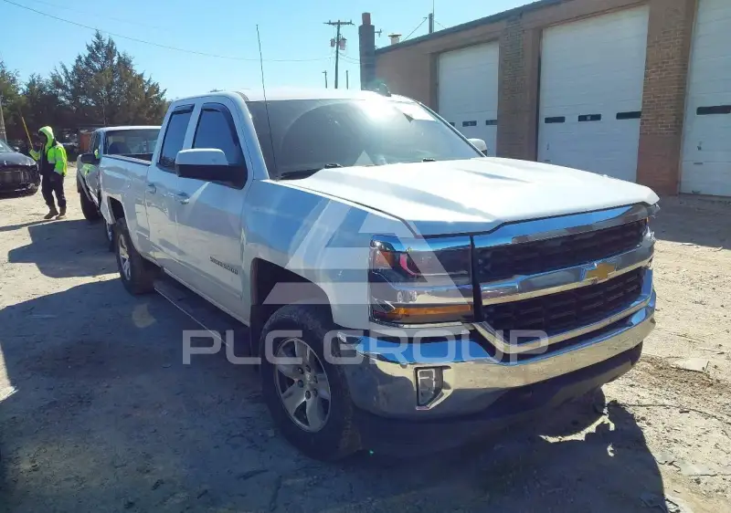 2017 Chevrolet Silverado фото
