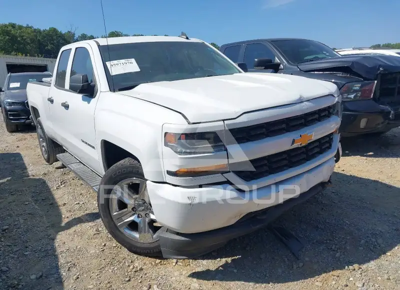 2017 Chevrolet Silverado фото