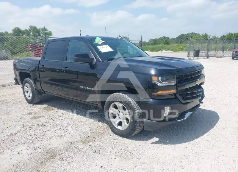 2017 Chevrolet Silverado фото