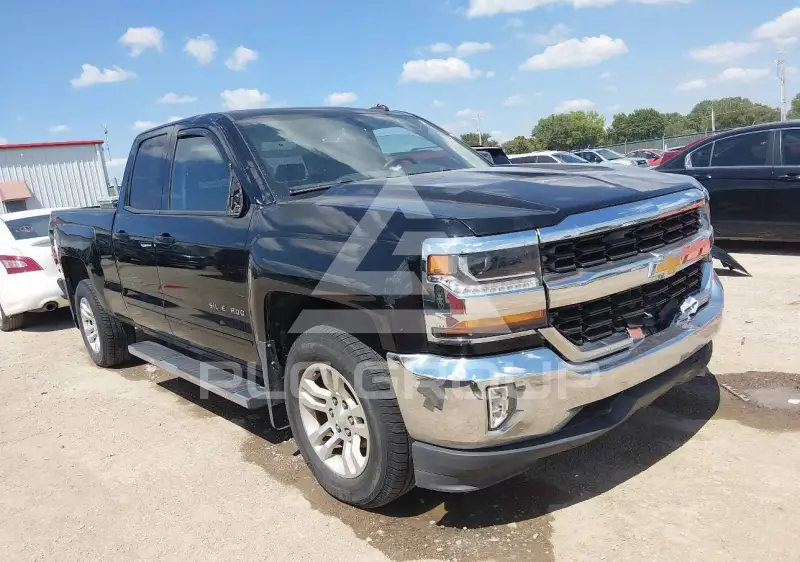 2017 Chevrolet Silverado photo