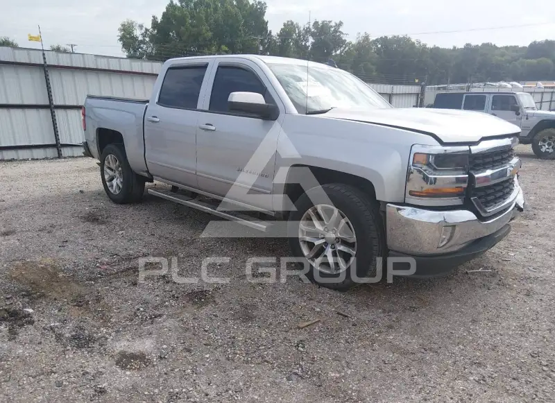 2017 Chevrolet Silverado photo