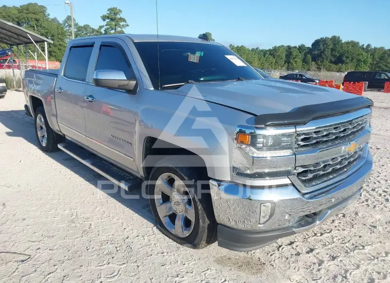 2017 Chevrolet Silverado фото