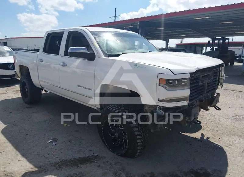 2017 Chevrolet Silverado фото