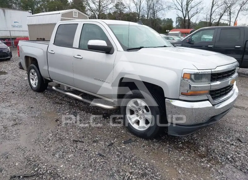 2017 Chevrolet Silverado photo