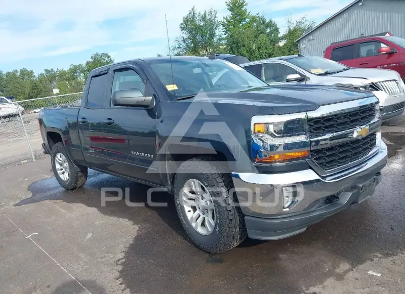 2017 Chevrolet Silverado фото