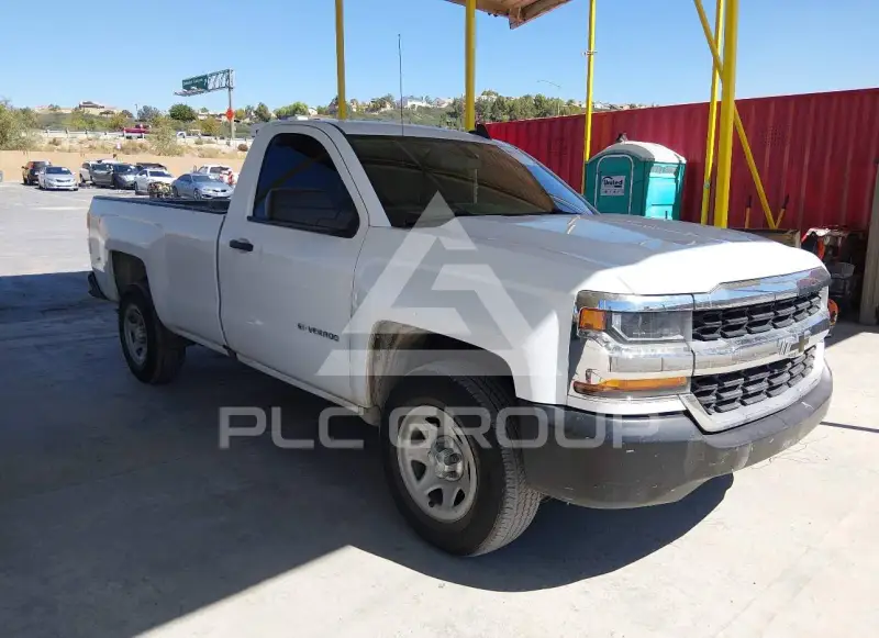 2017 Chevrolet Silverado фото