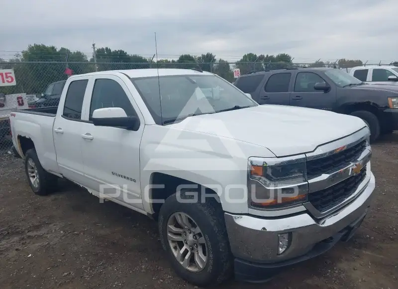 2017 Chevrolet Silverado фото