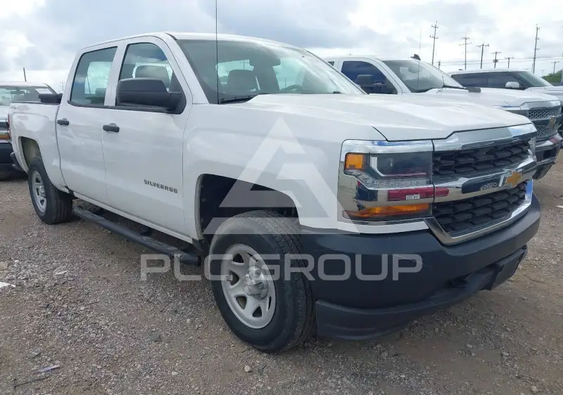 2017 Chevrolet Silverado photo