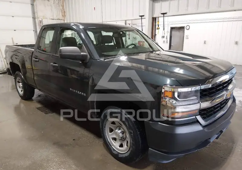 2017 Chevrolet Silverado photo