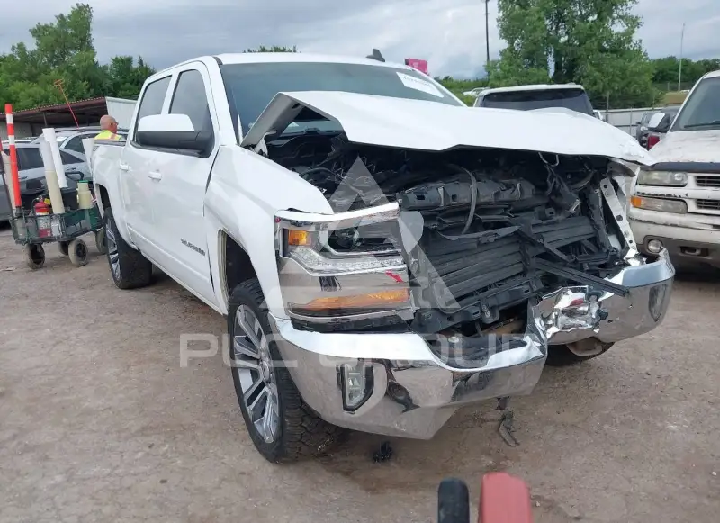 2017 Chevrolet Silverado фото