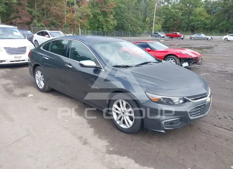 2017 Chevrolet Malibu photo