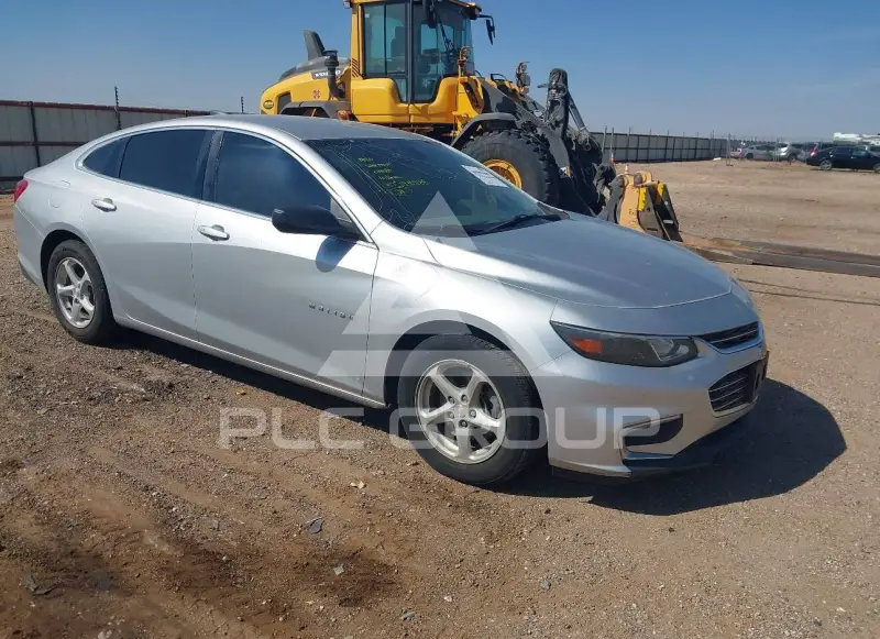 2017 Chevrolet Malibu photo