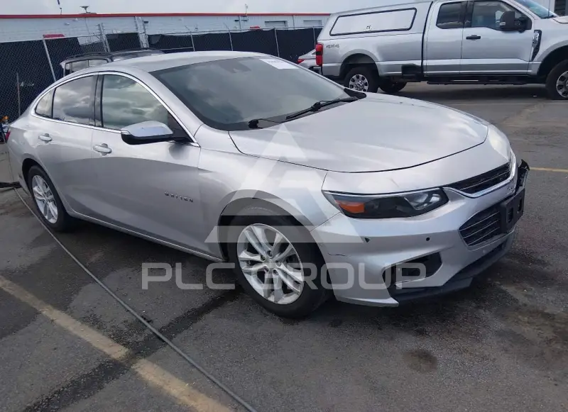 2017 Chevrolet Malibu photo