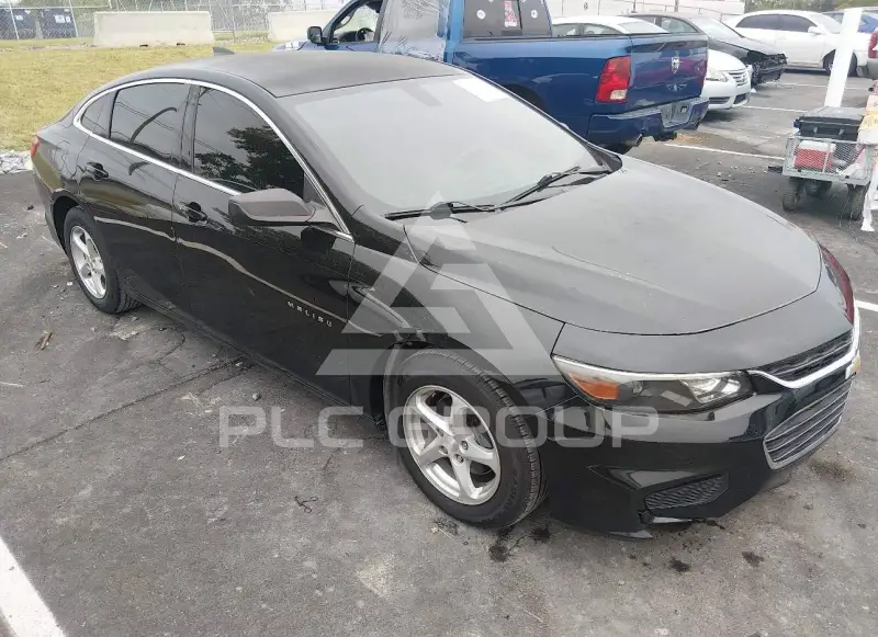 2017 Chevrolet Malibu photo