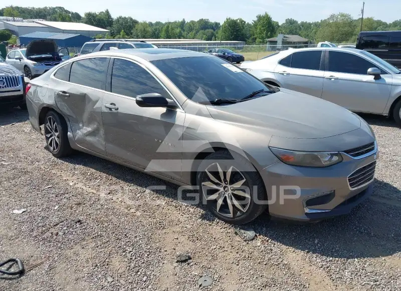 2017 Chevrolet Malibu photo