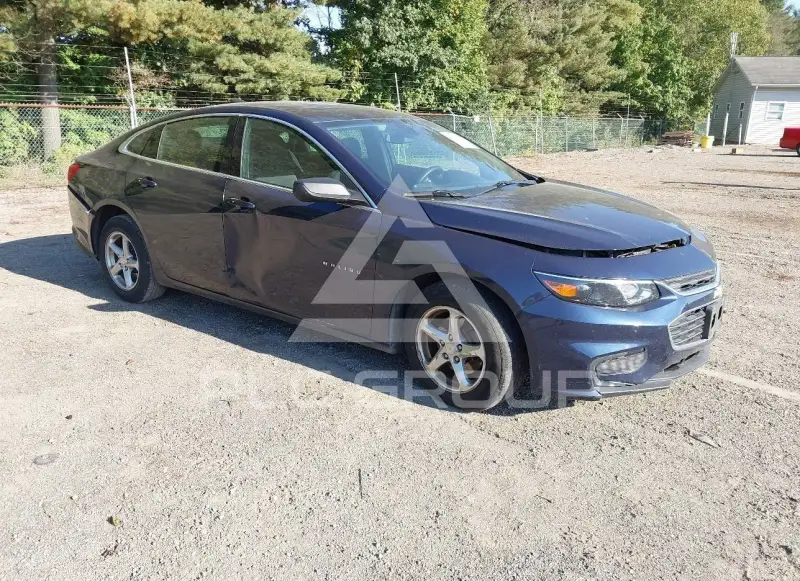 2017 Chevrolet Malibu photo