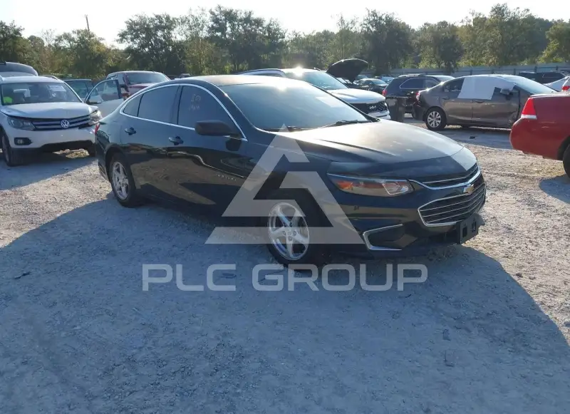 2017 Chevrolet Malibu photo