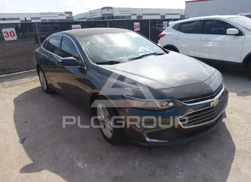 2017 Chevrolet Malibu photo