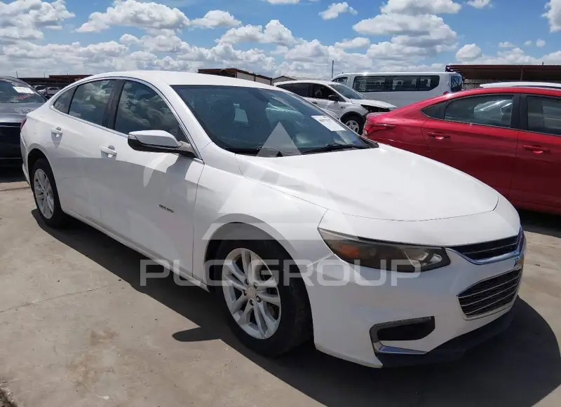 2017 Chevrolet Malibu photo