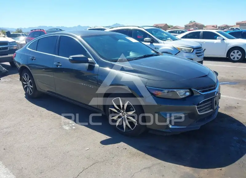 2017 Chevrolet Malibu photo