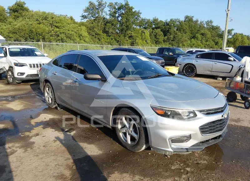 2017 Chevrolet Malibu photo