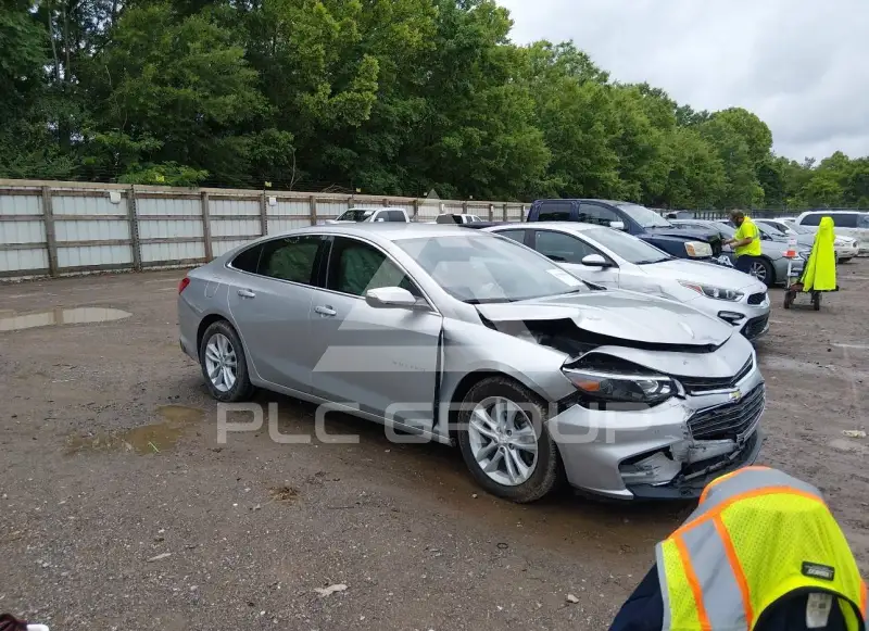 2017 Chevrolet Malibu фото
