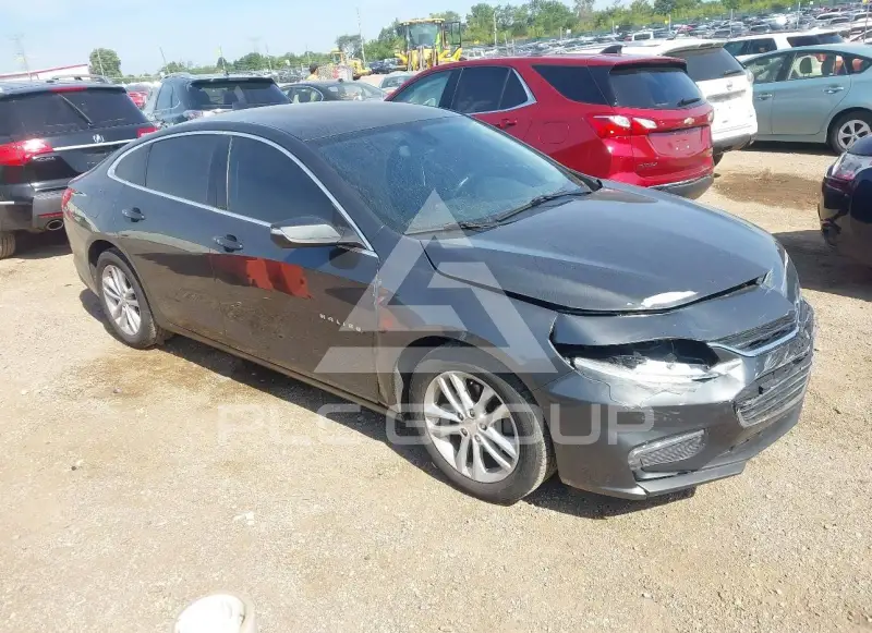 2017 Chevrolet Malibu photo