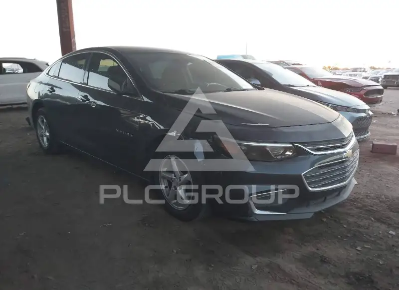 2017 Chevrolet Malibu photo