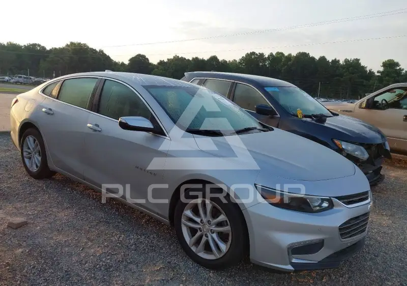 2017 Chevrolet Malibu photo