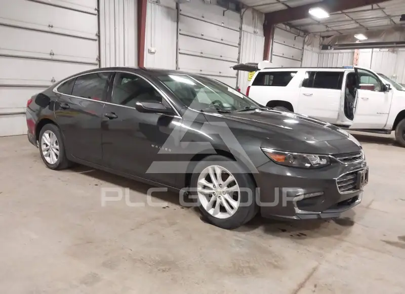 2017 Chevrolet Malibu photo