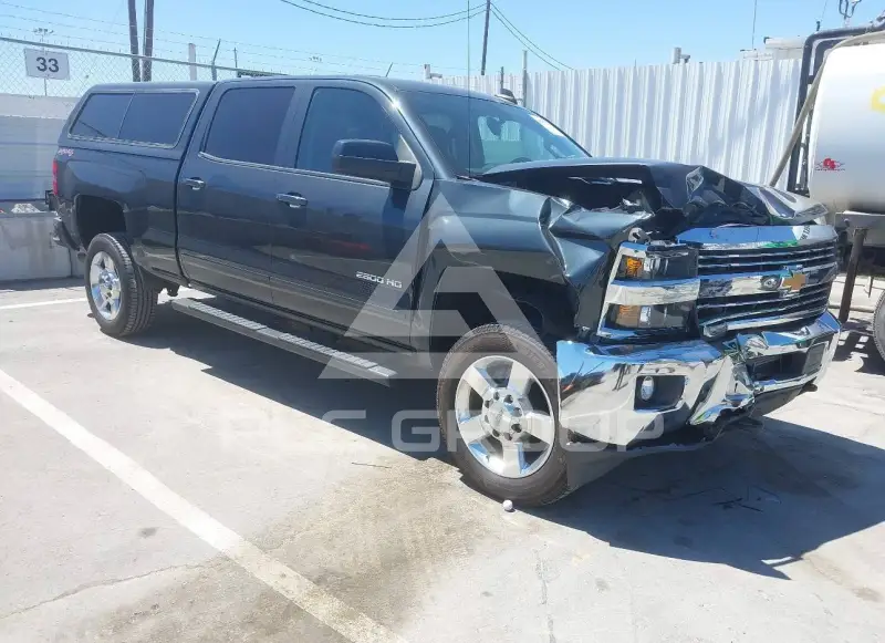 2017 Chevrolet Silverado фото