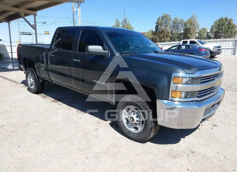 2017 Chevrolet Silverado фото