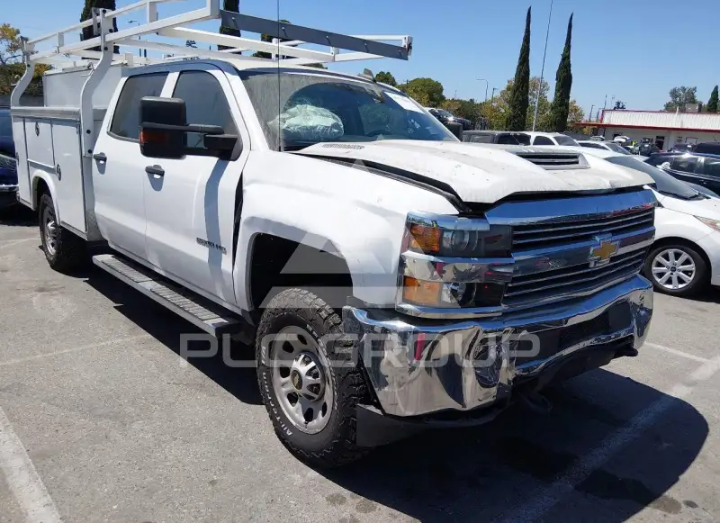 2017 Chevrolet Silverado photo