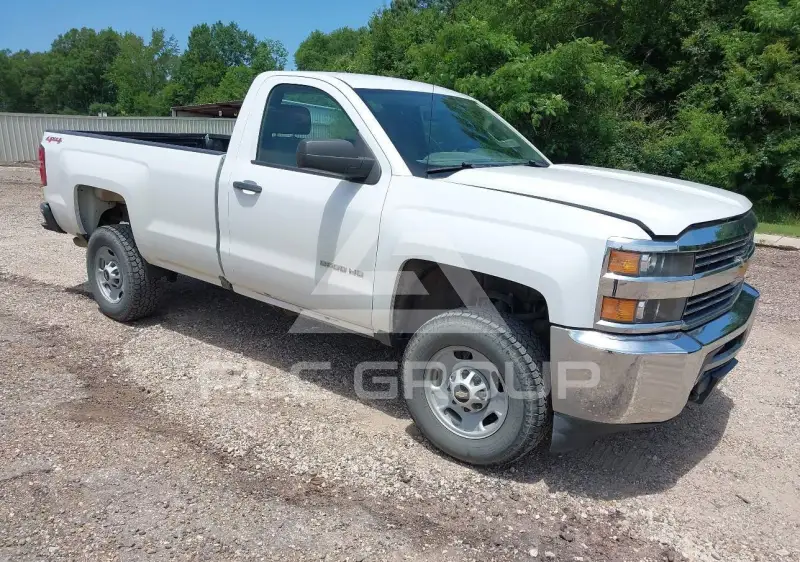 2017 Chevrolet Silverado фото