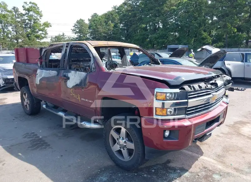 2017 Chevrolet Silverado фото